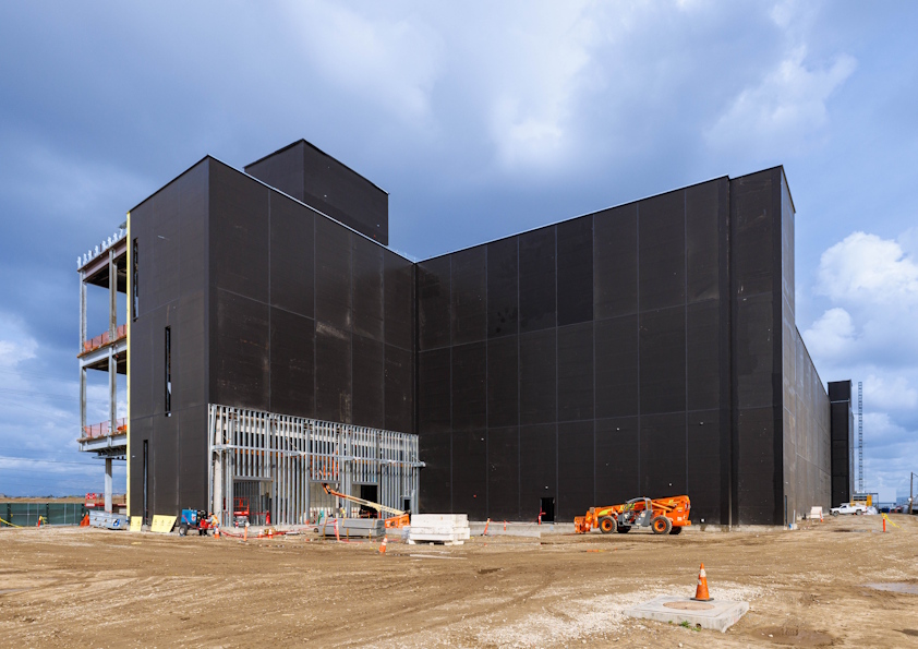 Goodman LAX01 data centre construction update